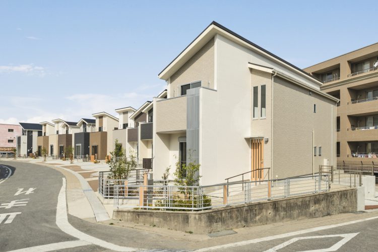 名古屋市名東区の戸建賃貸住宅の少しずつデザインの異なる11棟の戸建賃貸住宅