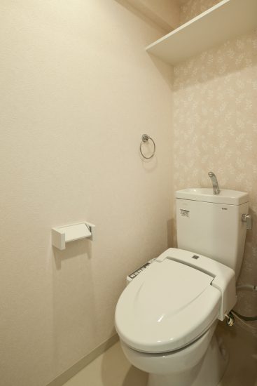 名古屋市千種区の賃貸マンションのナチュラルカラーのトイレ