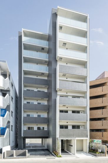名古屋市名東区の9階建ての賃貸マンション