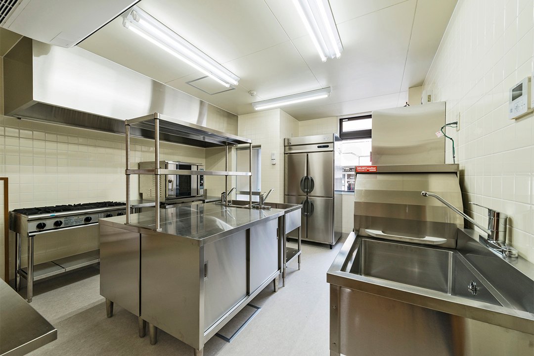 名古屋市千種区の保育施設の設備の整った厨房