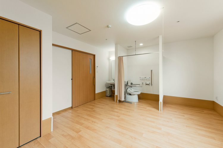 名古屋市北区の介護施設の住宅用 トイレ付きの居室