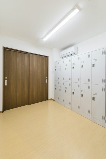 名古屋市守山区の介護施設のスタッフロッカー室