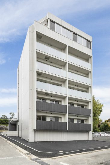 愛知県豊田市の賃貸併用住宅　モダンな外観デザインの賃貸マンション