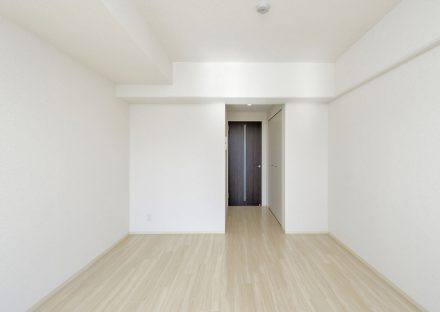 名古屋市西区の賃貸マンションのナチュラルテイストな洋室