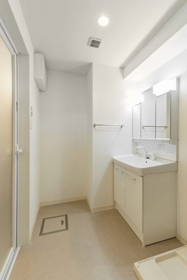名古屋市緑区の賃貸マンションの洗濯機置場のある洗面室