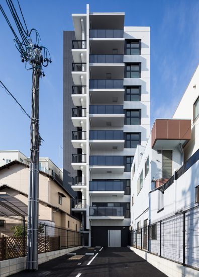 名古屋市北区の賃貸マンションのスタイリッシュな外観デザイン