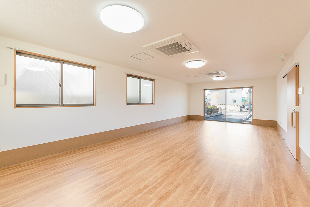 名古屋市北区の約200坪の土地の木造2階建て就労支援施設の作業室