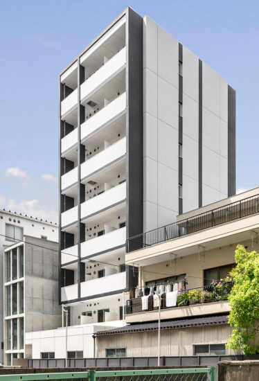 名古屋市中区の約50坪の土地のモダンな外観デザインの都市型賃貸マンション