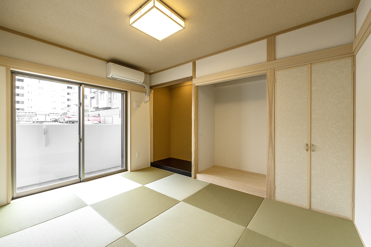 名古屋市名東区の賃貸マンション併用住宅のヘリなし畳の床の間付き和室