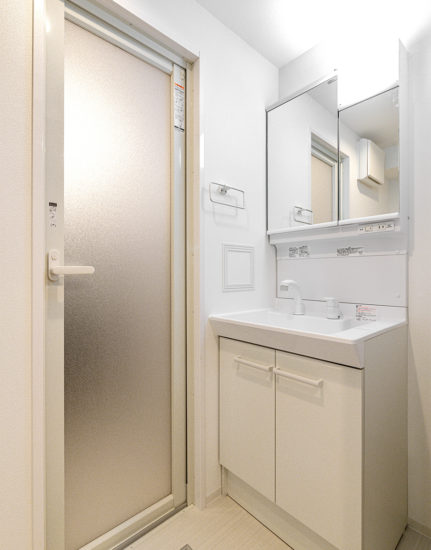 名古屋市天白区の4階建て賃貸マンションの独立洗面化粧台の付いた洗面室