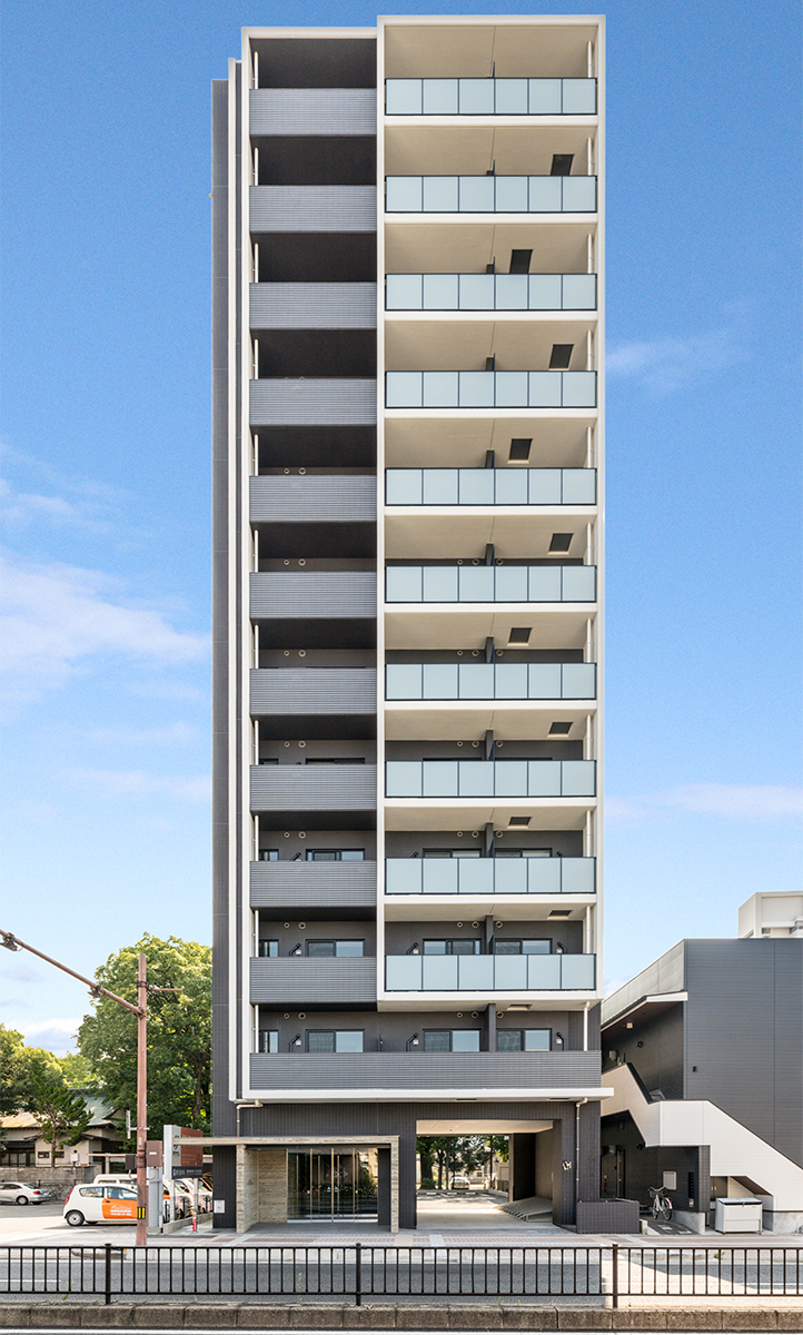 愛知県豊田市の12階建ての賃貸マンションのモダンな外観デザインの賃貸マンション