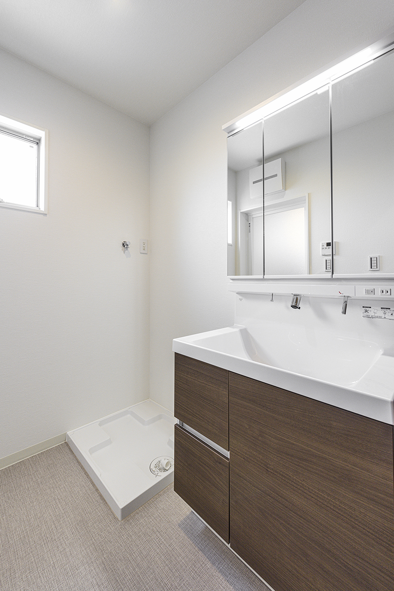 名古屋市東区の約60坪の土地に建つ戸建賃貸