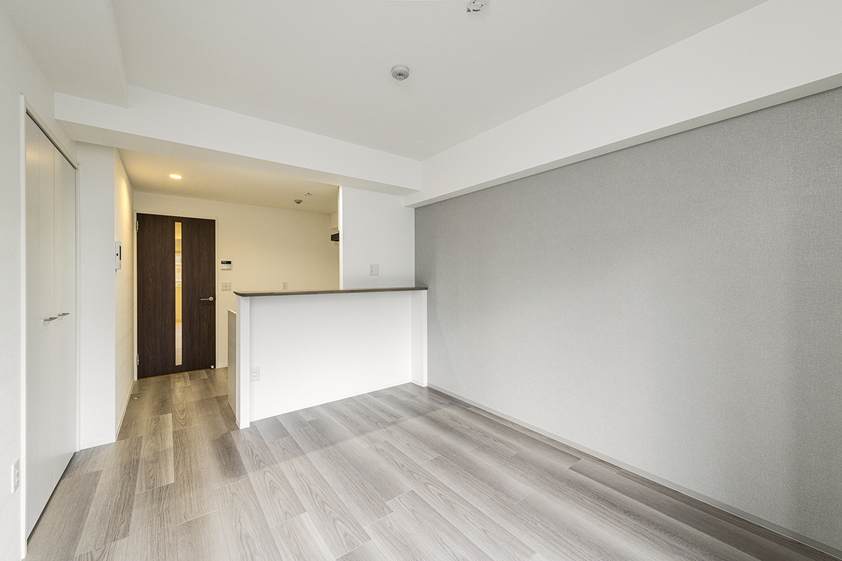 名古屋市中区の駅近・約70坪の土地の店舗付き賃貸マンション:Aタイプ:収納付き落ち着いた色合いのLDK